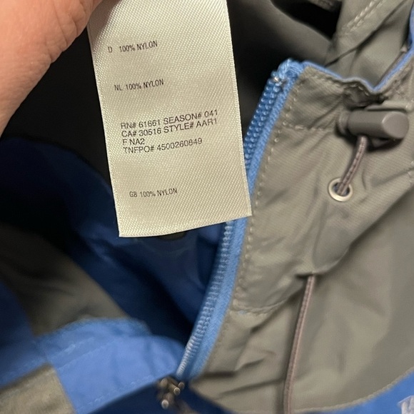 The North Face | Women’s Jacket - Picture 3 of 4